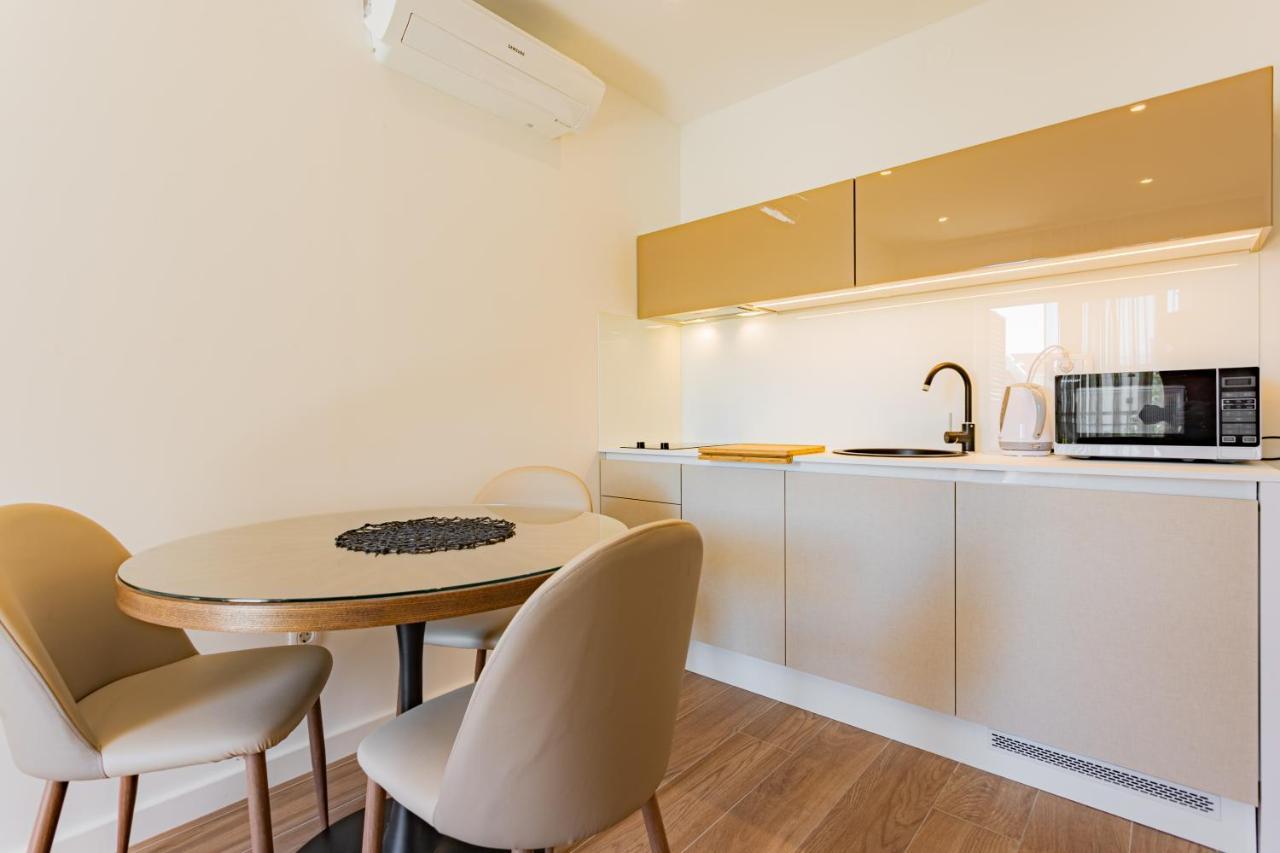 באסקה וודה Apartmani Benzon מראה חיצוני תמונה