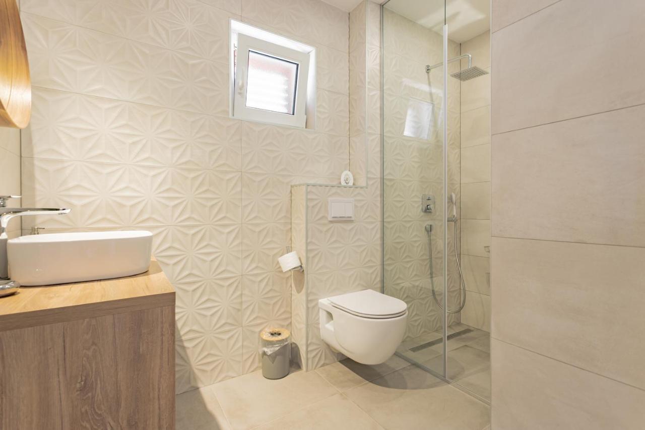 באסקה וודה Apartmani Benzon מראה חיצוני תמונה